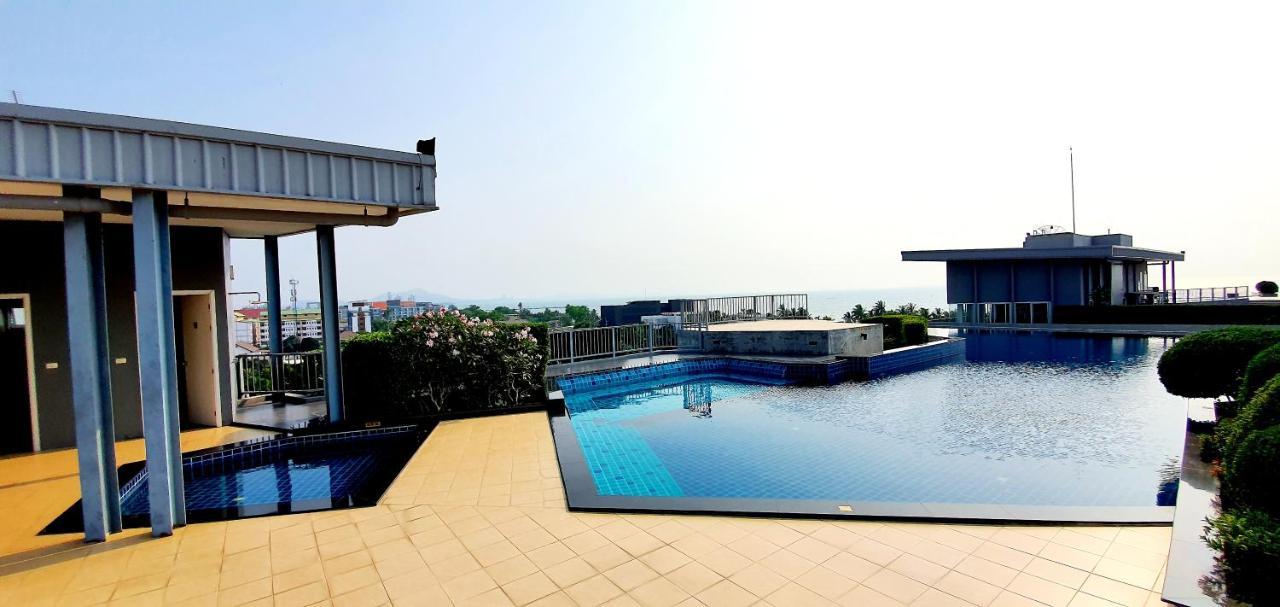 Apartment Cozy Near 200m With Toproof Pool At Patio